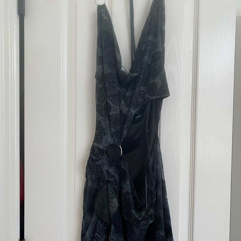 Elegant Black Patterned Dress
